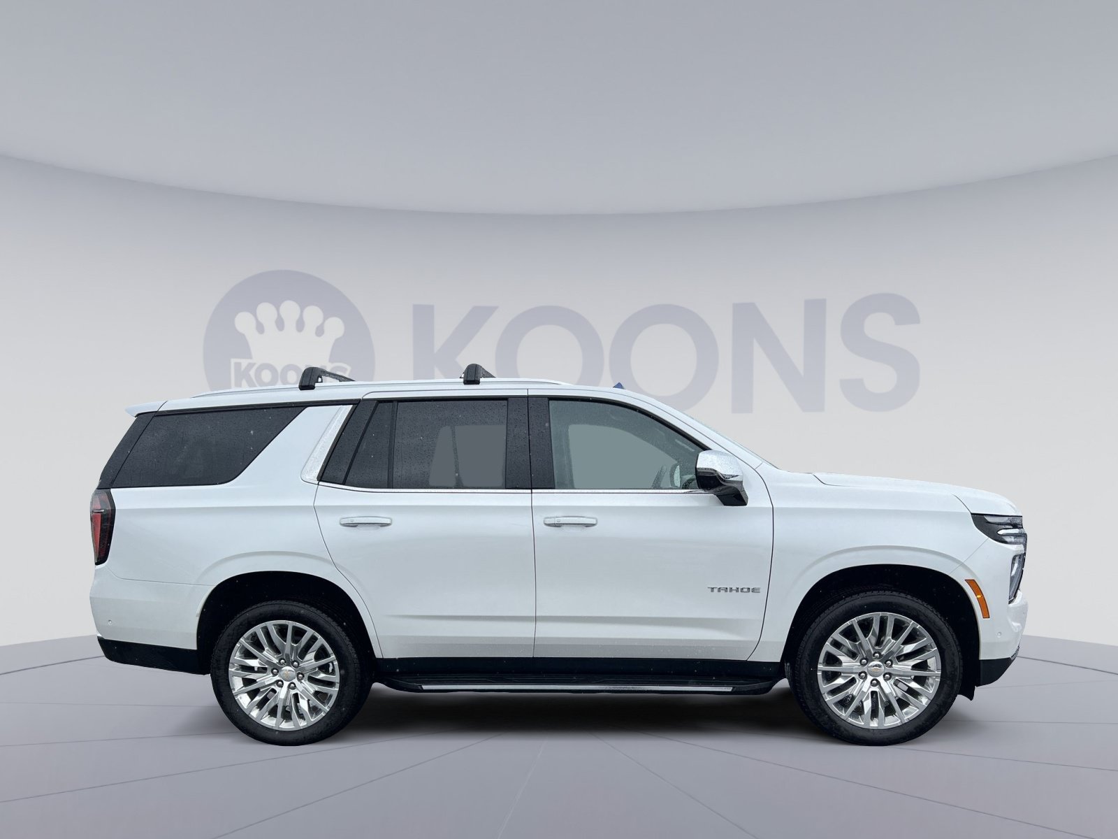 Used 2025 Chevrolet Tahoe Premier AWD/4WD image 8