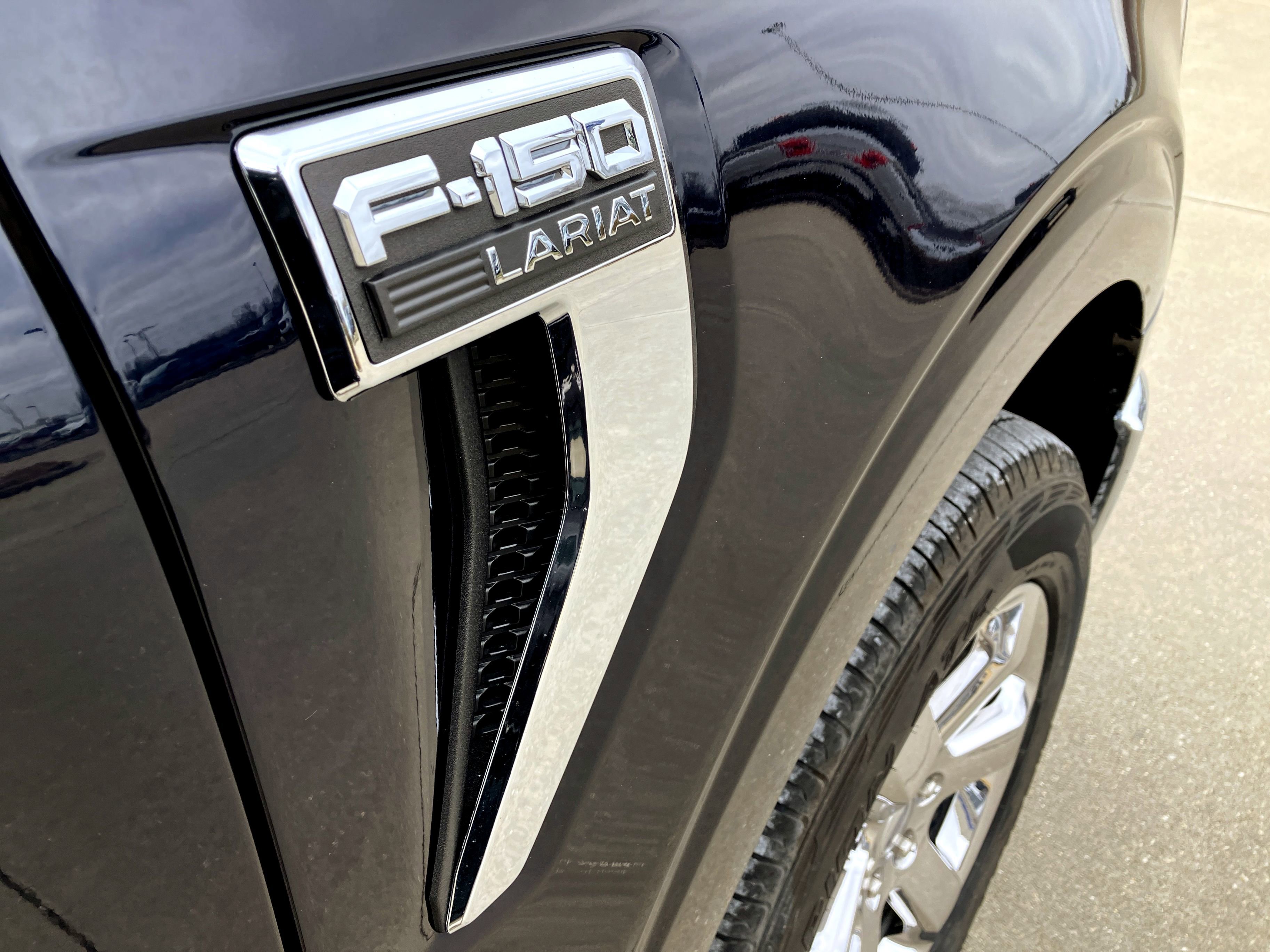 Certified 2023 Ford F150 Lariat w/ Equipment Group 502A High image 13