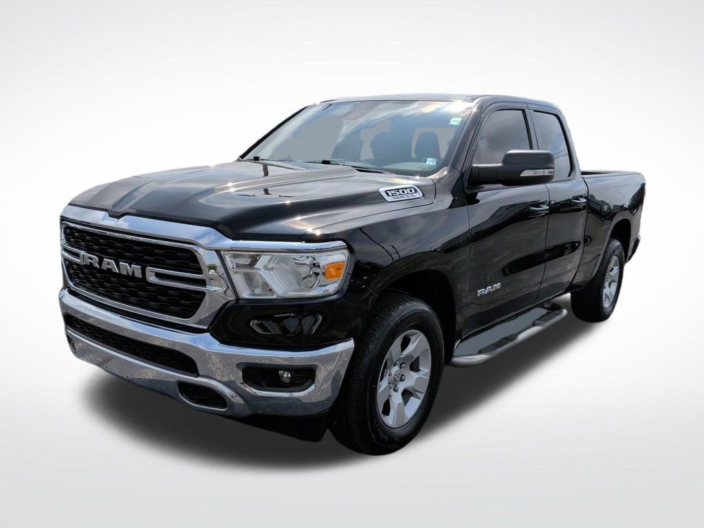 Used 2022 RAM 1500 Big Horn AWD/4WD image 3