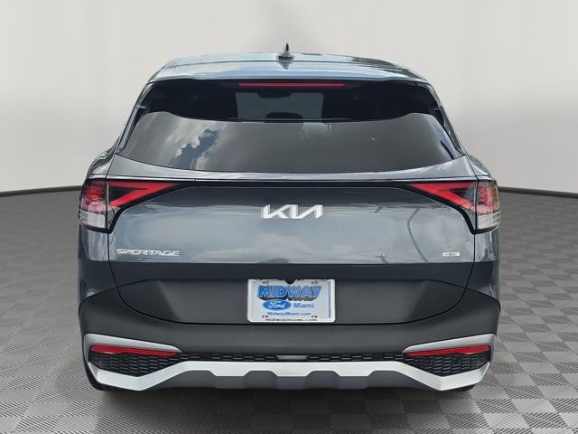Used 2024 Kia Sportage LX AWD/4WD image 5