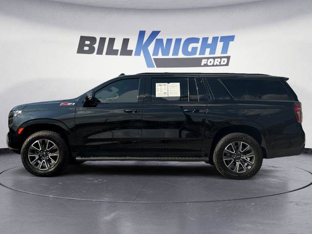 Used 2024 Chevrolet Suburban Z71 w/ Luxury Package AWD/4WD image 2