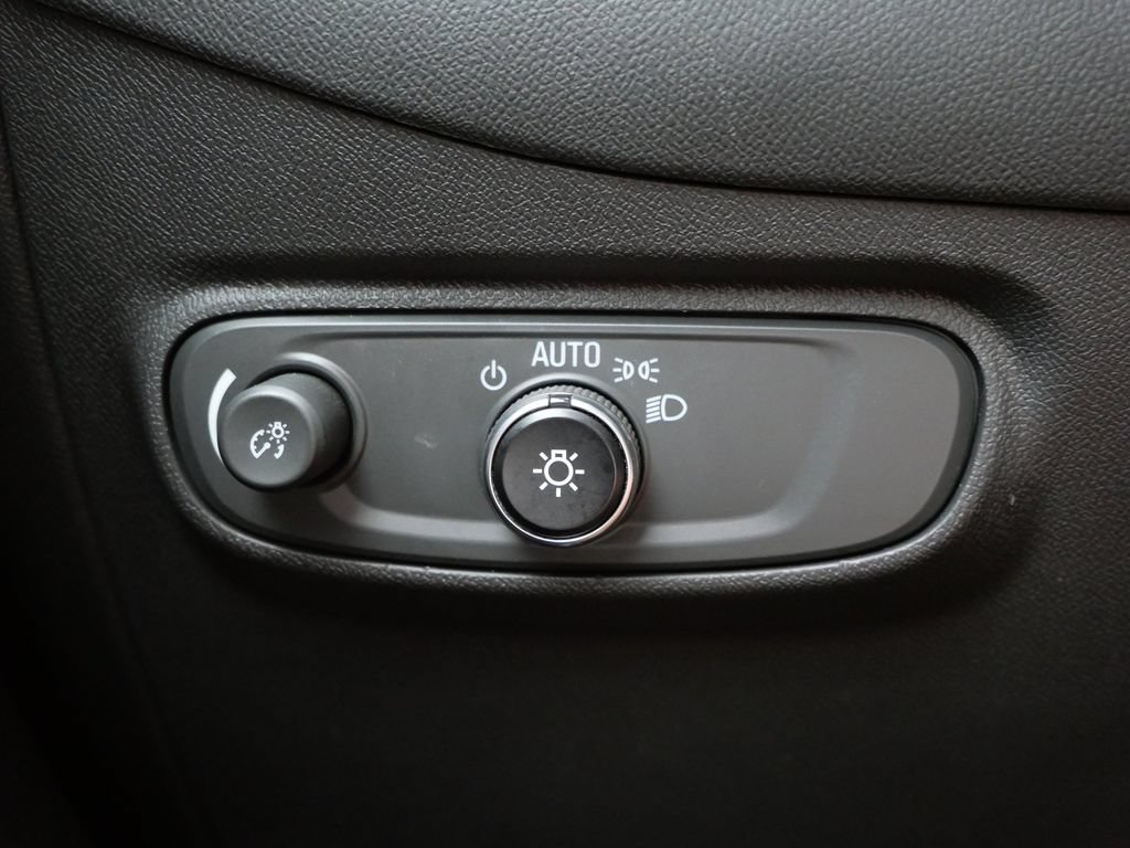 Used 2022 Chevrolet Equinox LT AWD/4WD image 26