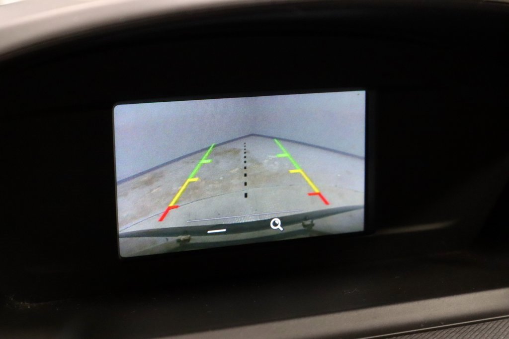 Certified 2018 Ford Escape SE image 2