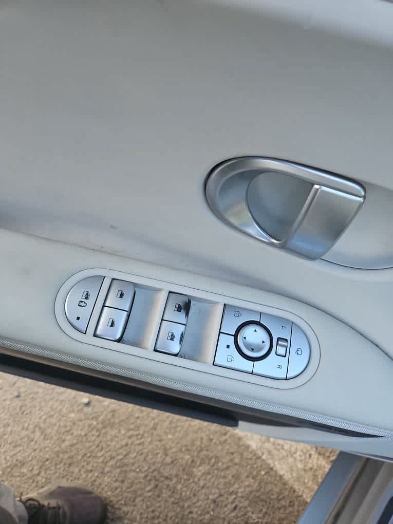 Used 2024 Hyundai Ioniq 5 Limited RWD image 20