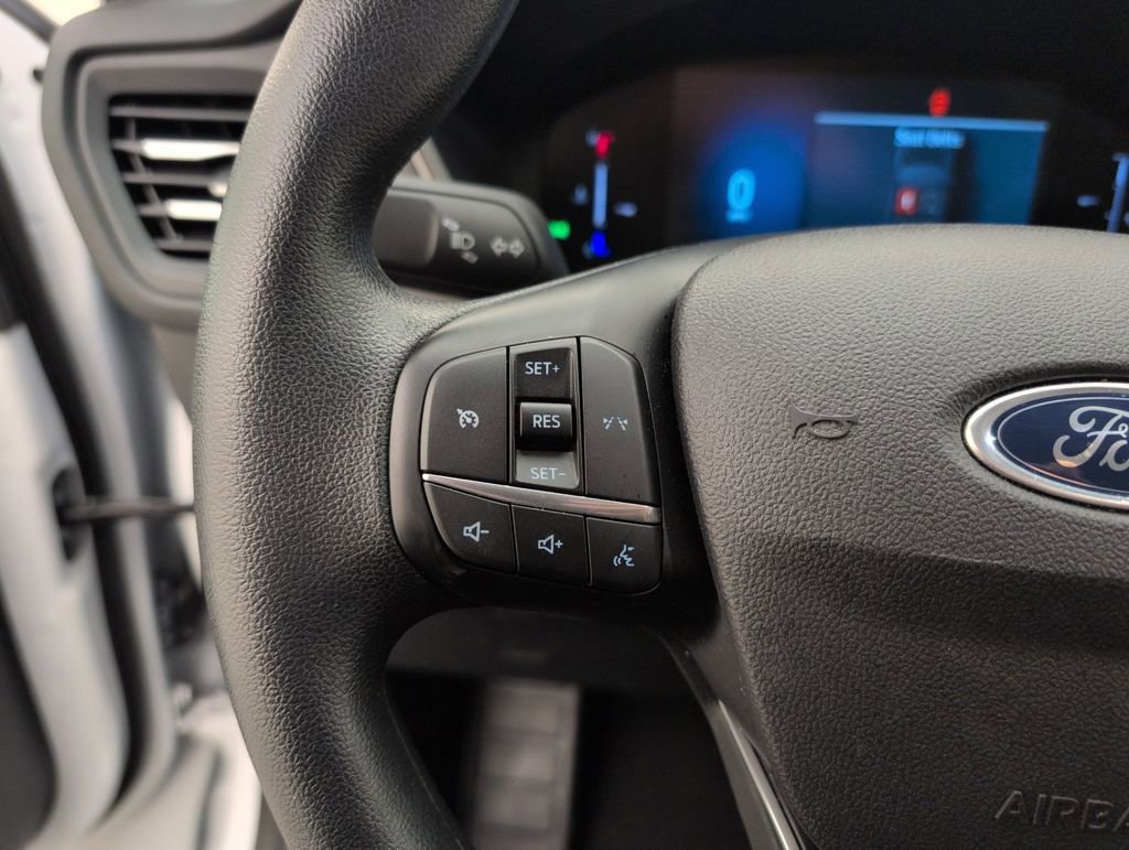 Certified 2025 Ford Escape Active image 42