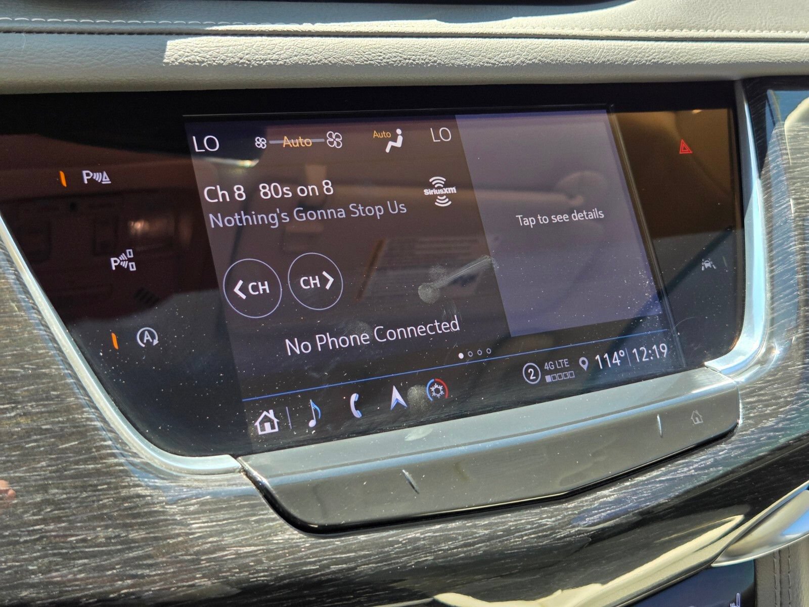 Used 2023 Cadillac XT6 Premium Luxury w/ Technology Package FWD image 21