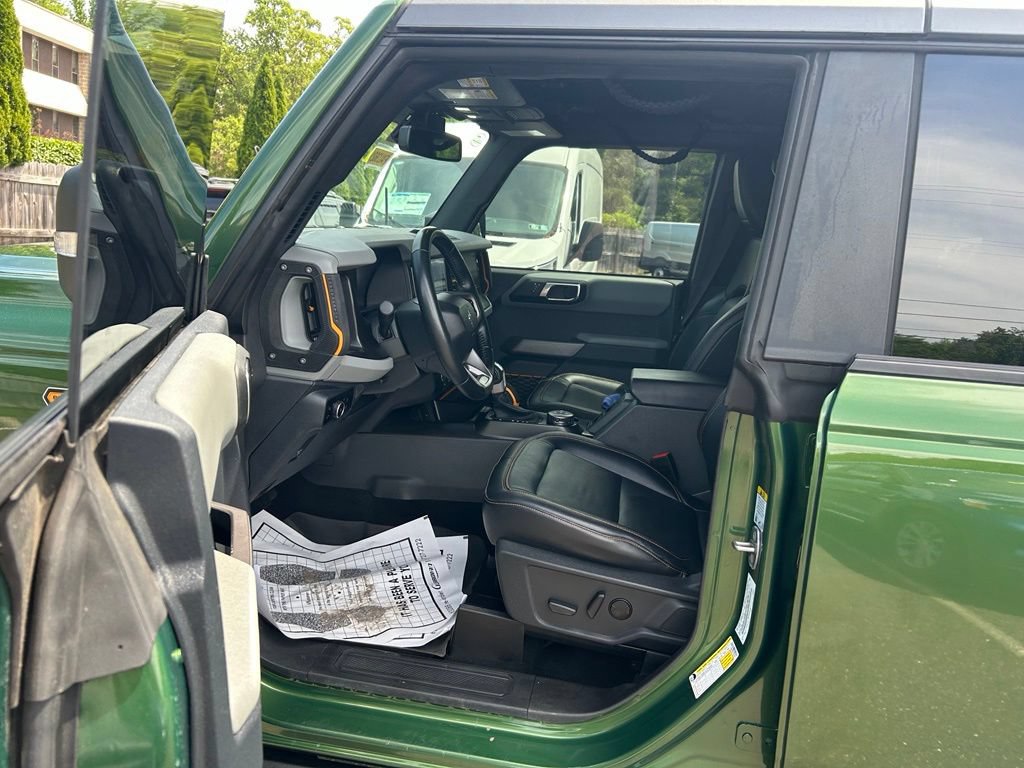 Certified 2023 Ford Bronco Badlands w/ Sasquatch Package AWD/4WD image 13
