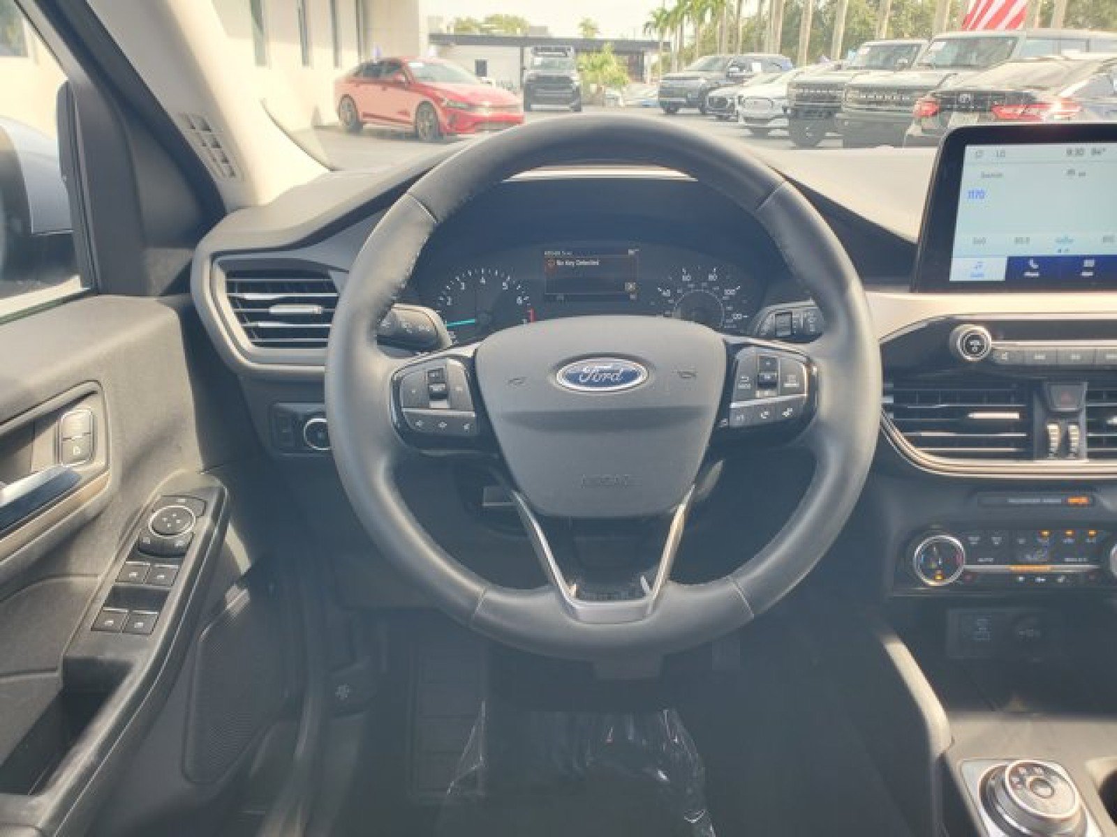 Certified 2022 Ford Escape SEL FWD image 17