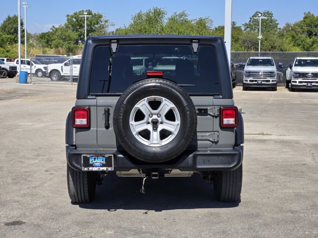 Used 2021 Jeep Wrangler Unlimited Sport AWD/4WD image 6
