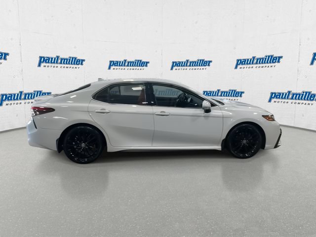Used 2022 Toyota Camry XSE AWD/4WD image 12