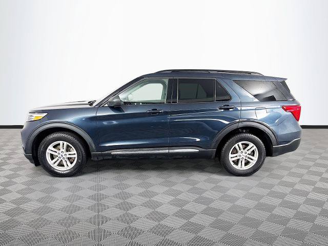 Certified 2022 Ford Explorer XLT w/ Equipment Group 202A AWD/4WD image 4