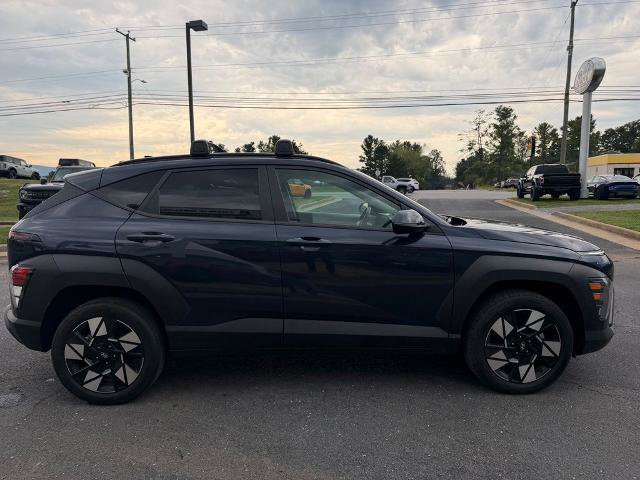 Used 2024 Hyundai Kona SEL w/ Convenience Package AWD/4WD image 5