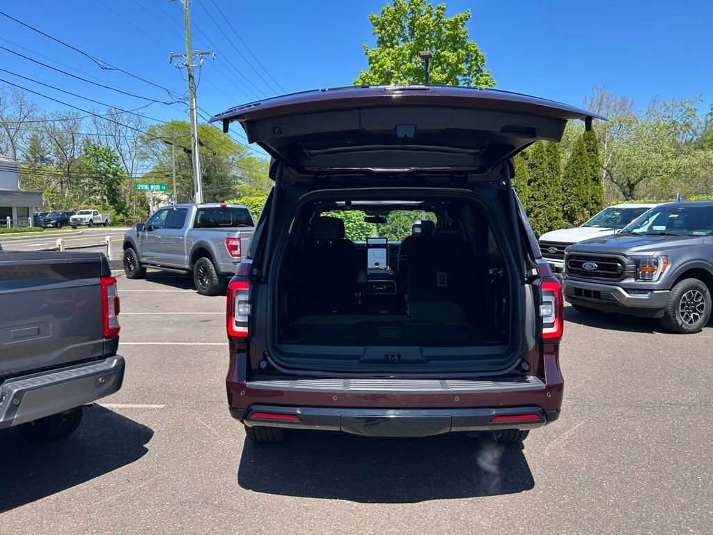 Certified 2023 Ford Expedition Limited AWD/4WD image 9