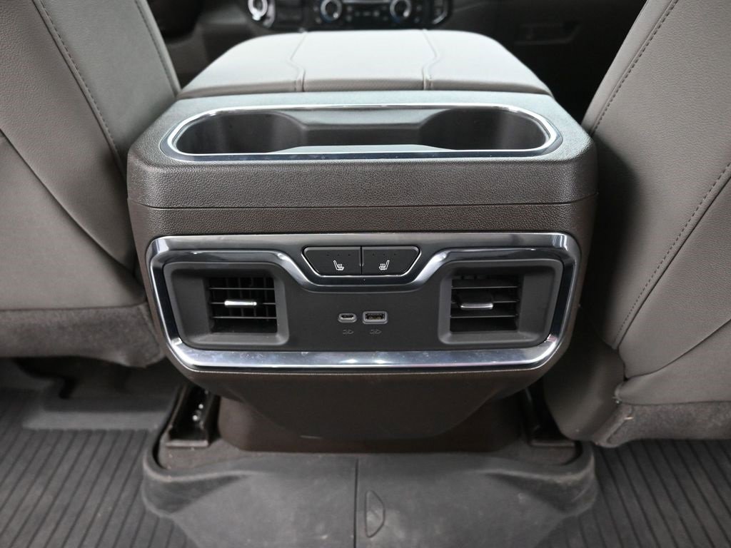 Used 2025 Chevrolet Silverado 3500 LTZ w/ LTZ Convenience Package image 14