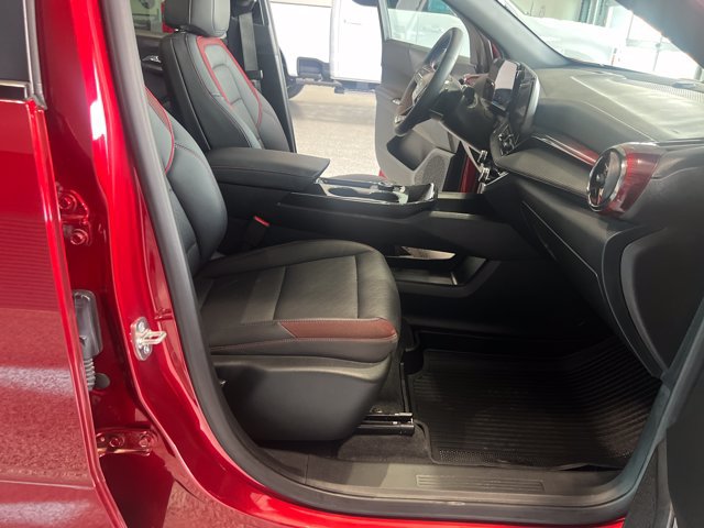 Used 2026 Chevrolet Equinox RS w/ LPO, Floor Liner Package FWD image 14