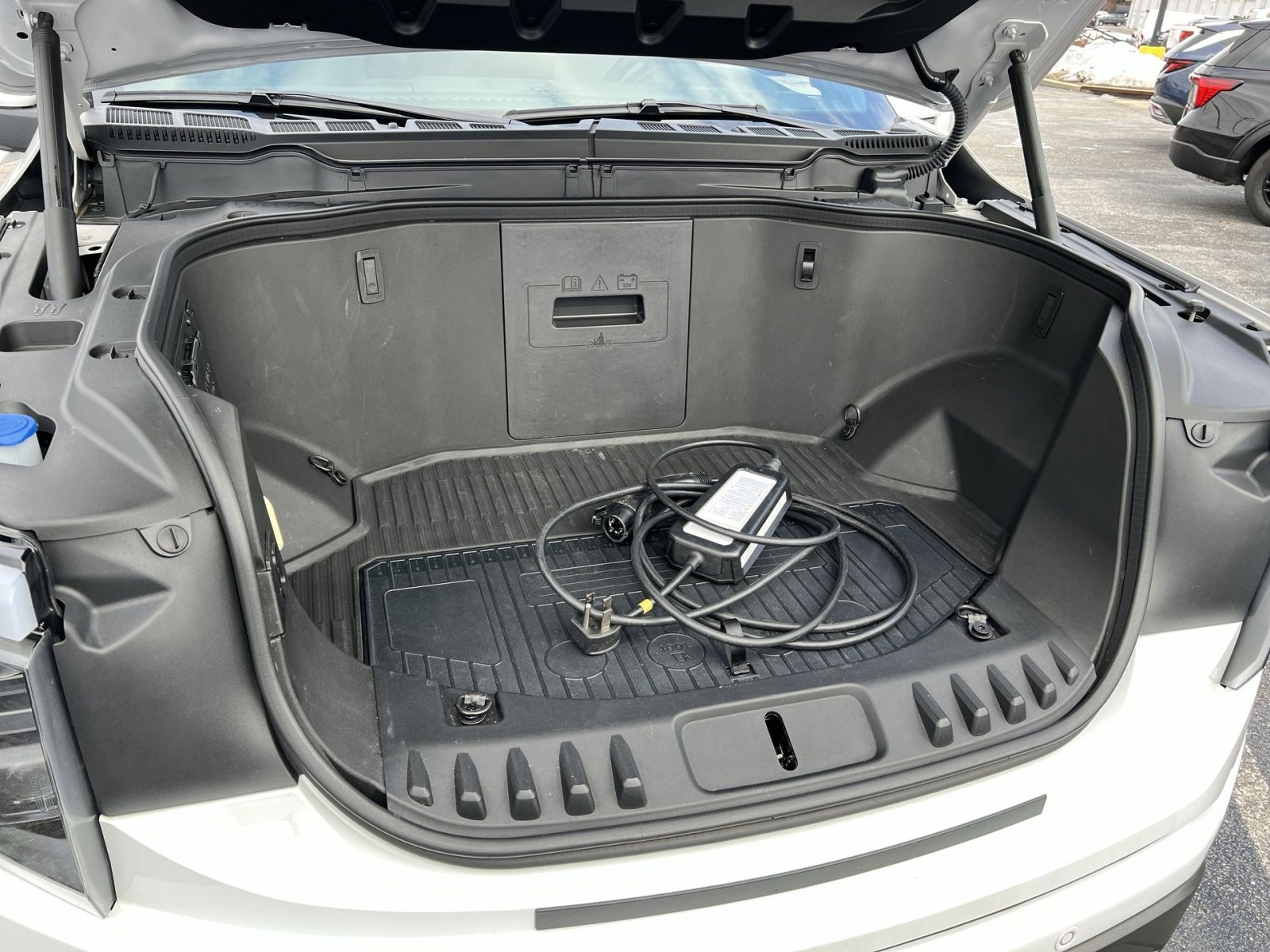 Certified 2023 Ford F150 Lightning Lariat image 27