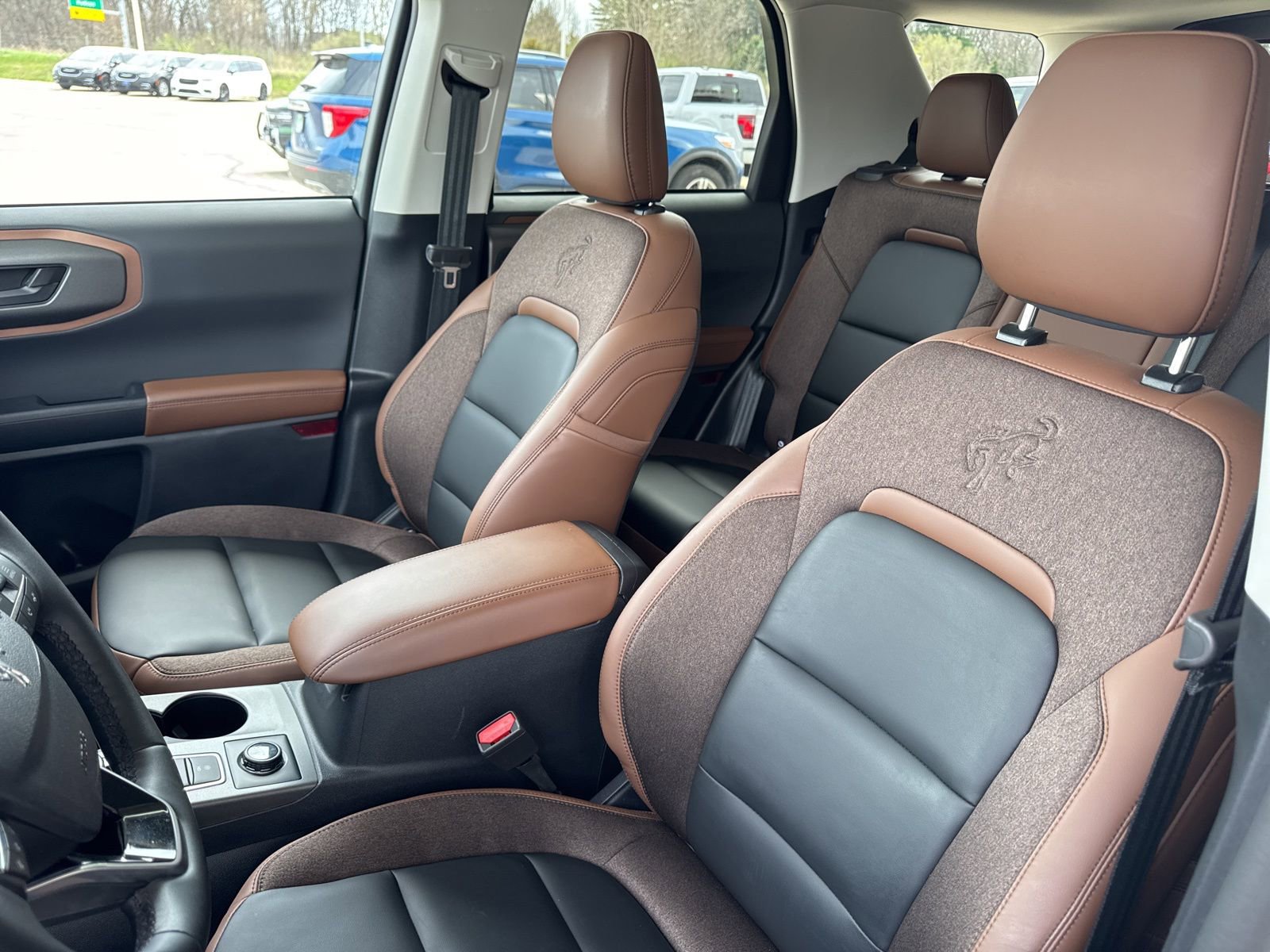 Certified 2025 Ford Bronco Sport Outer Banks w/ Outer Banks Tech Package+ image 24