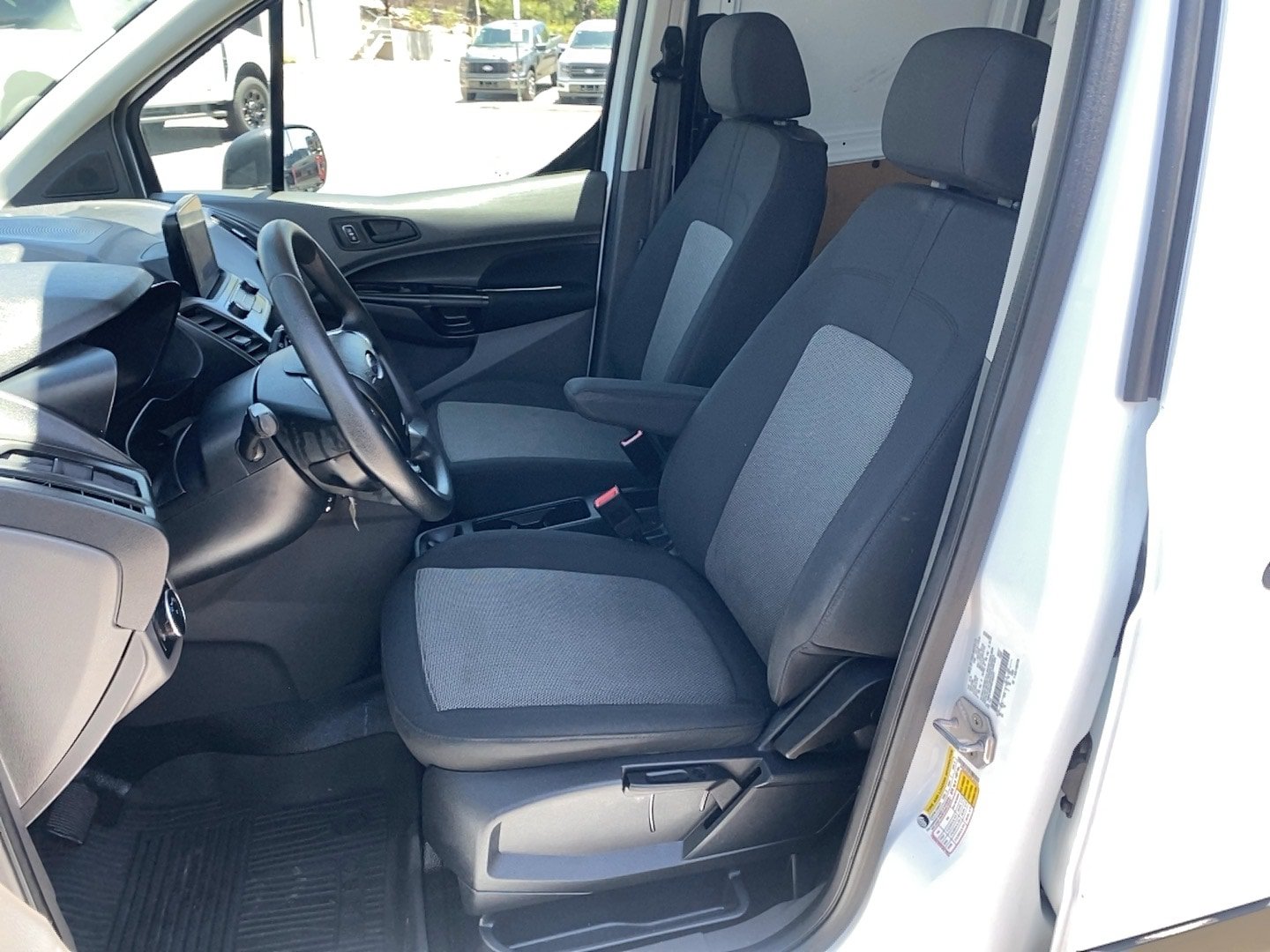 Certified 2021 Ford Transit Connect XL FWD image 11
