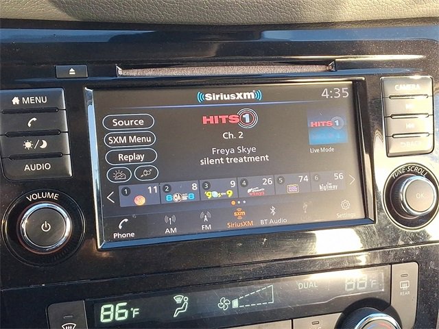 Used 2020 Nissan Rogue Sport SV image 17