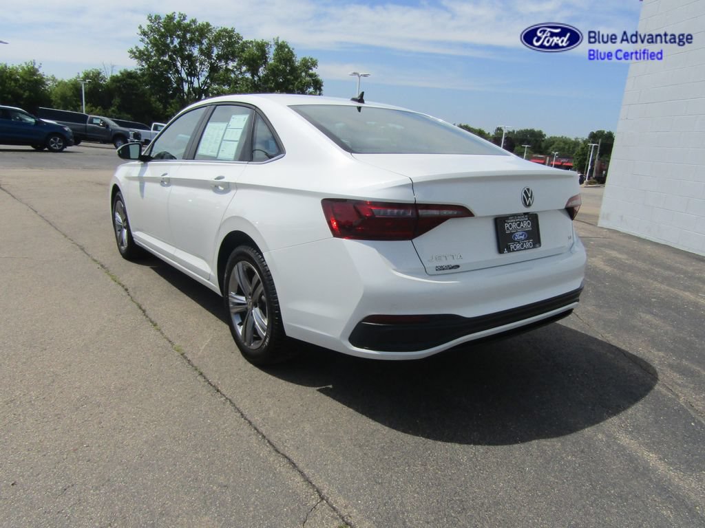 Used 2022 Volkswagen Jetta SE FWD image 5