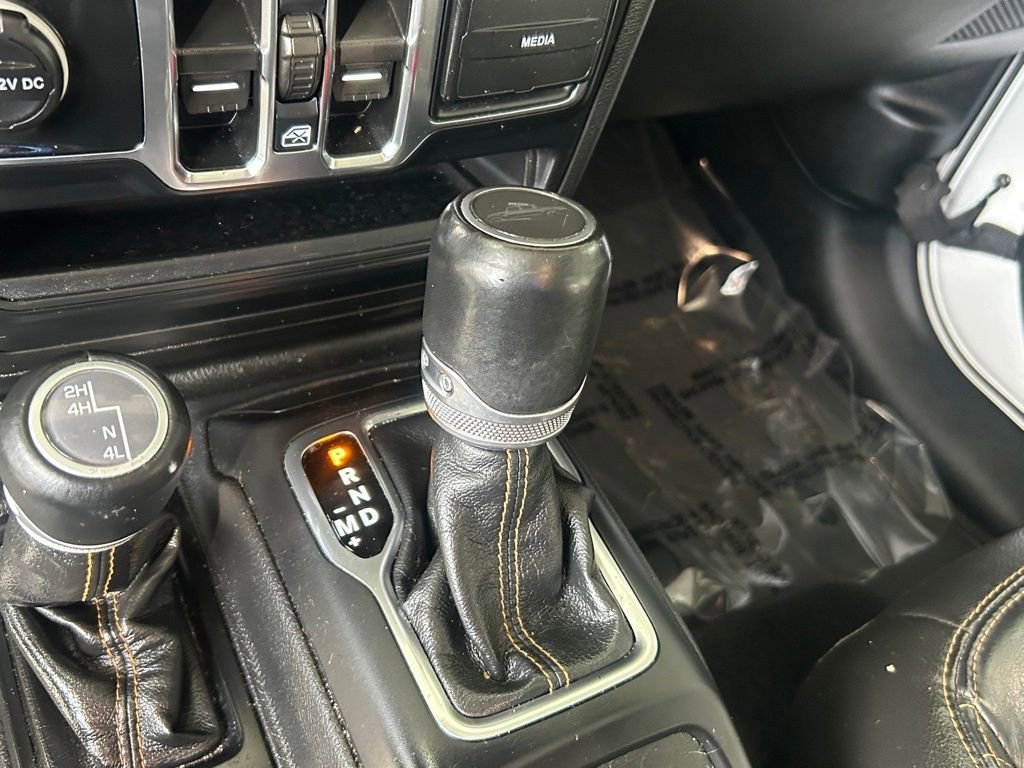 Used 2023 Jeep Gladiator Overland image 14