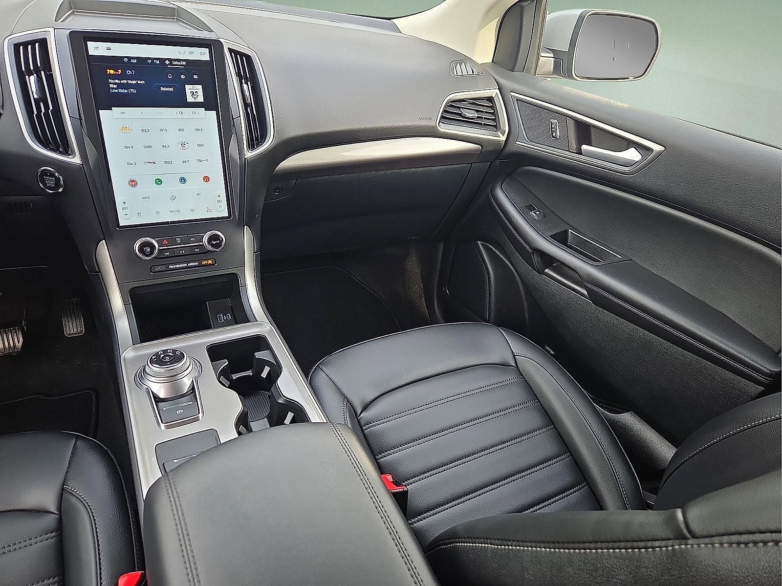 Certified 2023 Ford Edge SEL w/ Convenience Package AWD/4WD image 12