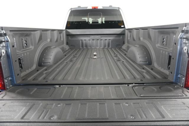Certified 2024 Ford F450 Lariat w/ Lariat Ultimate Package AWD/4WD image 9