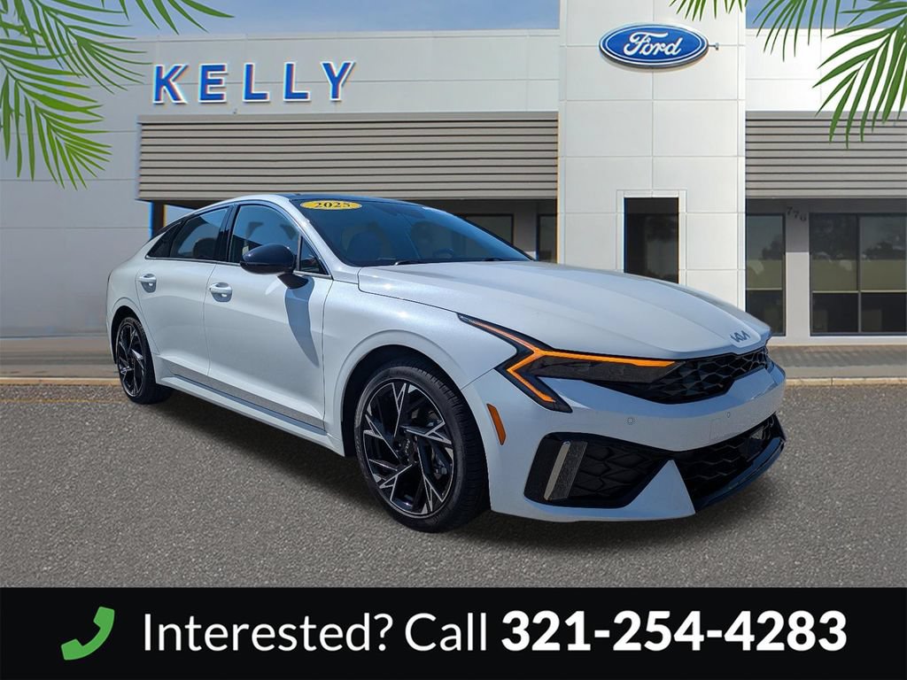 Used 2025 Kia K5 GT-Line w/ GT-Line Premium Package FWD image 4