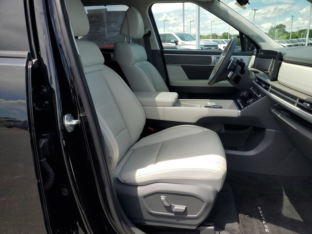 Used 2024 Hyundai Santa Fe Calligraphy AWD/4WD image 17