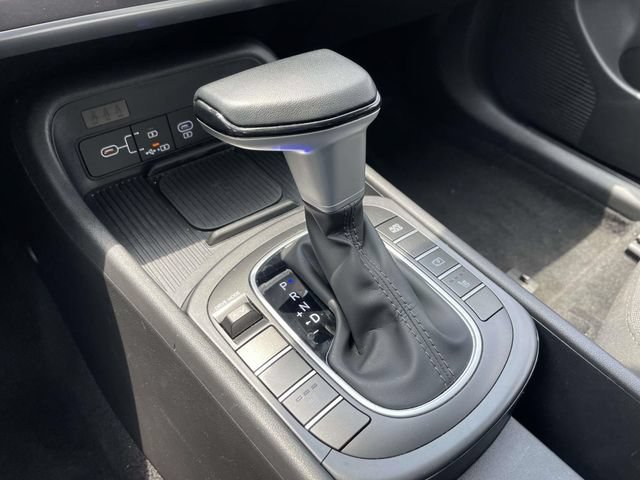 Used 2026 Hyundai Kona SEL Sport FWD image 28