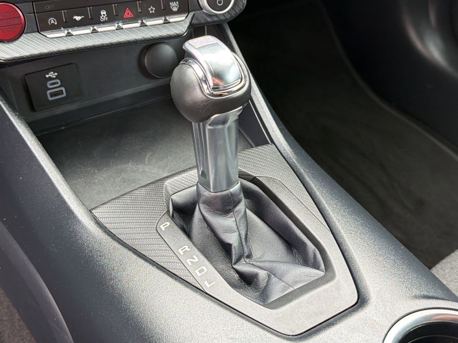 Certified 2024 Ford Mustang Coupe RWD image 16