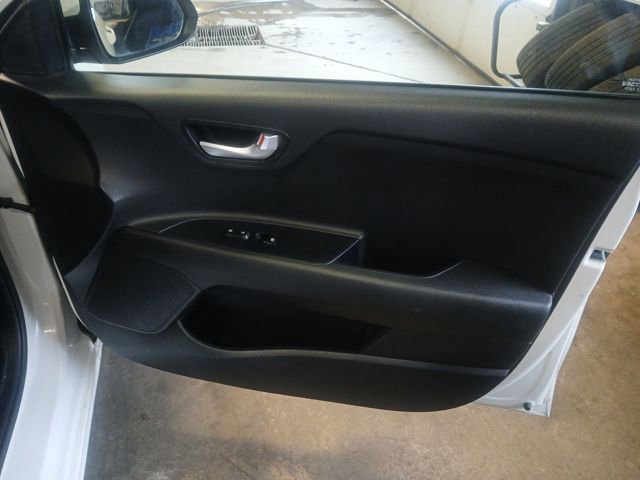 Used 2021 Kia Rio S image 44