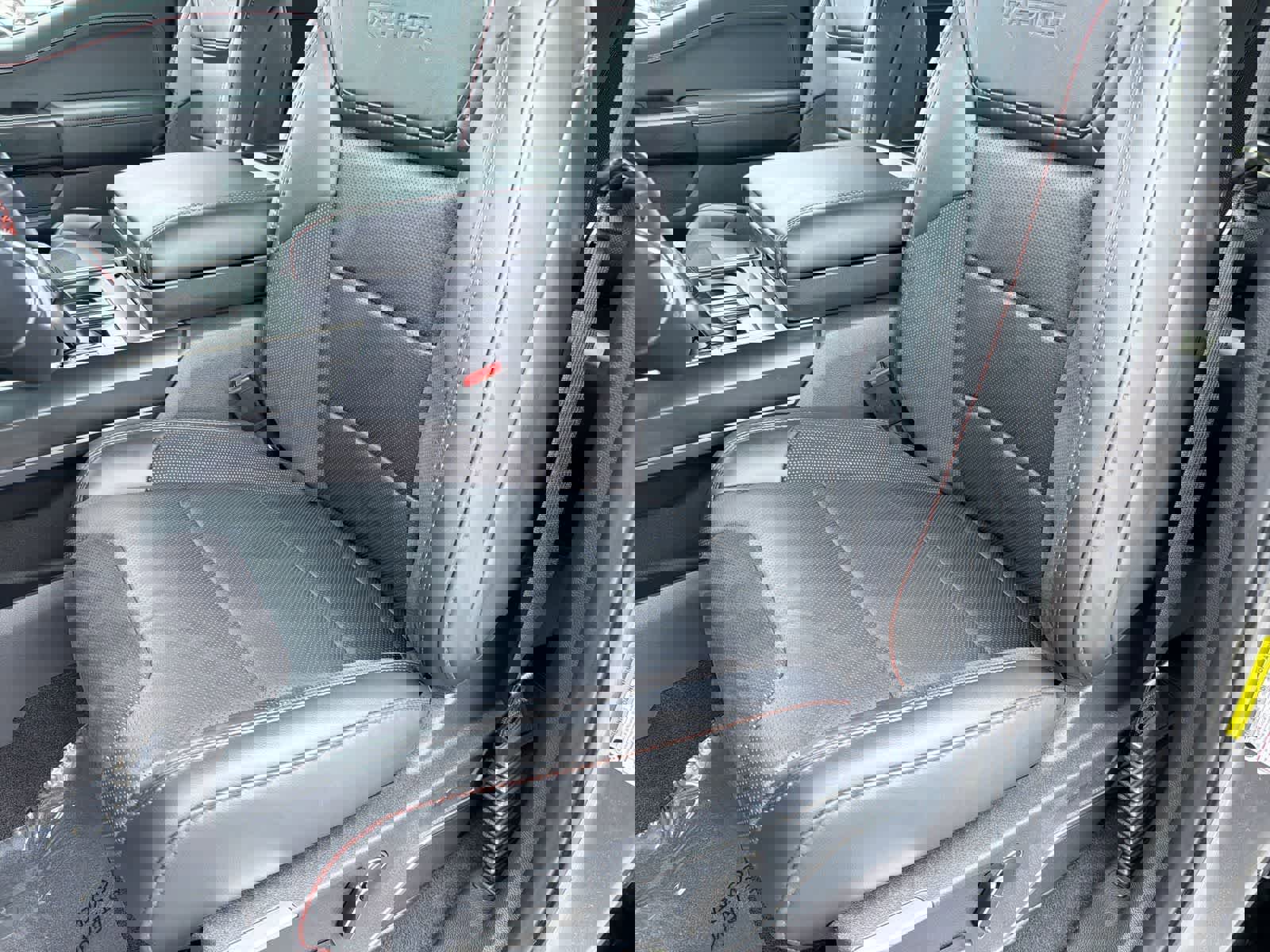 Certified 2025 Ford F150 Raptor image 17