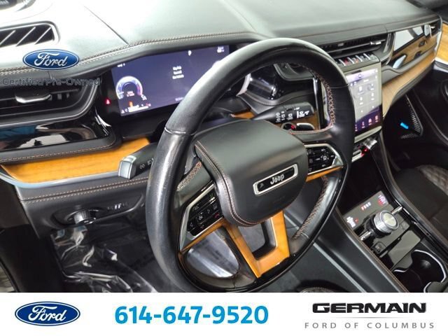 Used 2022 Jeep Grand Cherokee Summit AWD/4WD image 16
