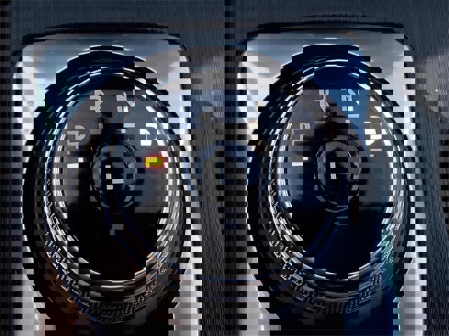 Certified 2021 Ford Escape SE image 17