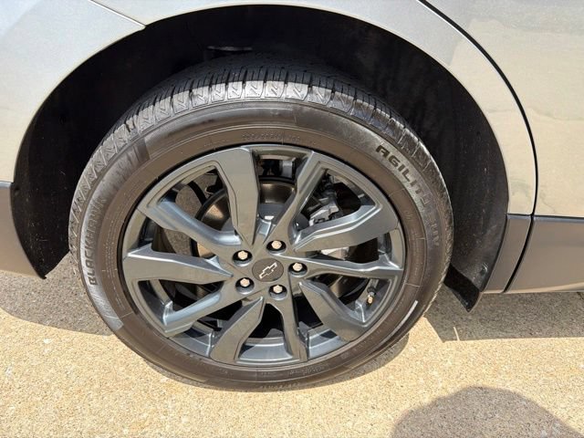 Used 2024 Chevrolet Equinox RS FWD image 11