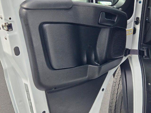 Used 2025 RAM ProMaster 2500 w/ Convenience Group FWD image 14