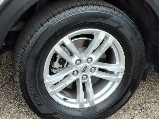 Certified 2024 Ford Explorer XLT w/ Equipment Group 202A AWD/4WD image 23