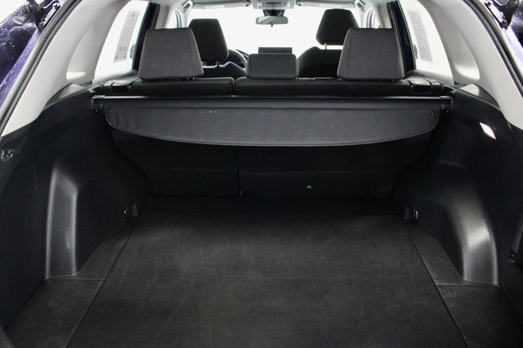 Used 2024 Toyota RAV4 XLE AWD/4WD image 14