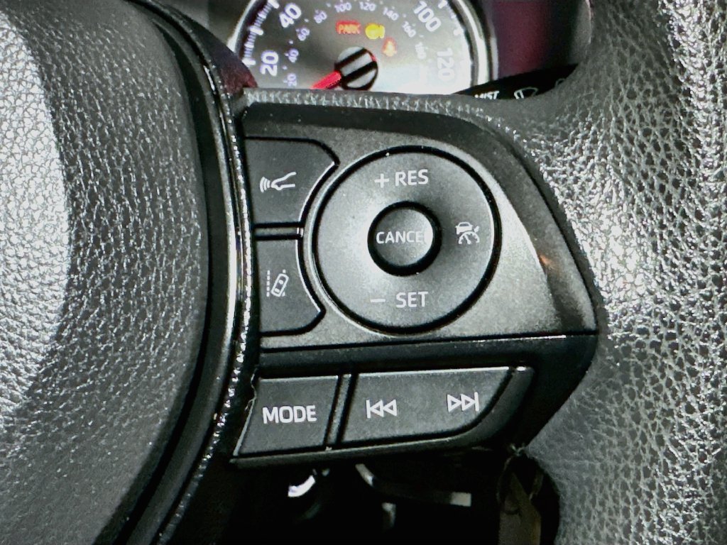 Used 2019 Toyota RAV4 LE w/ All Weather Liner Package AWD/4WD image 35