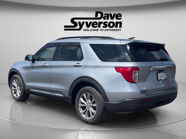 Certified 2023 Ford Explorer XLT w/ Equipment Group 202A AWD/4WD image 7