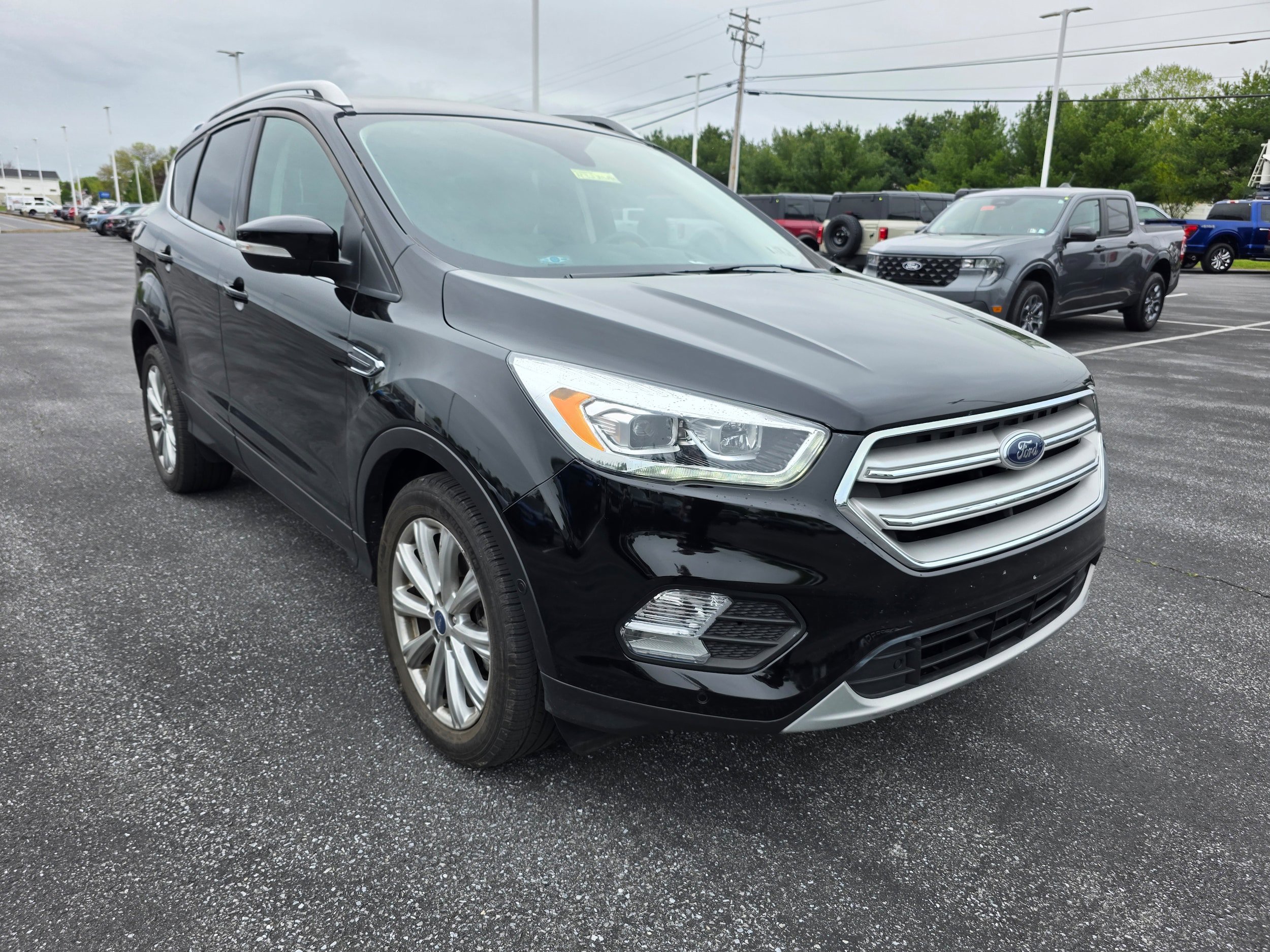 Certified 2018 Ford Escape Titanium AWD/4WD image 7