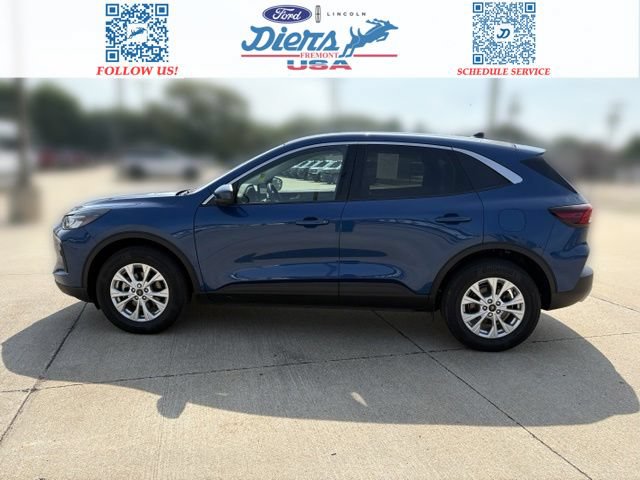 Certified 2023 Ford Escape Active w/ Tech Pack #2 AWD/4WD image 2