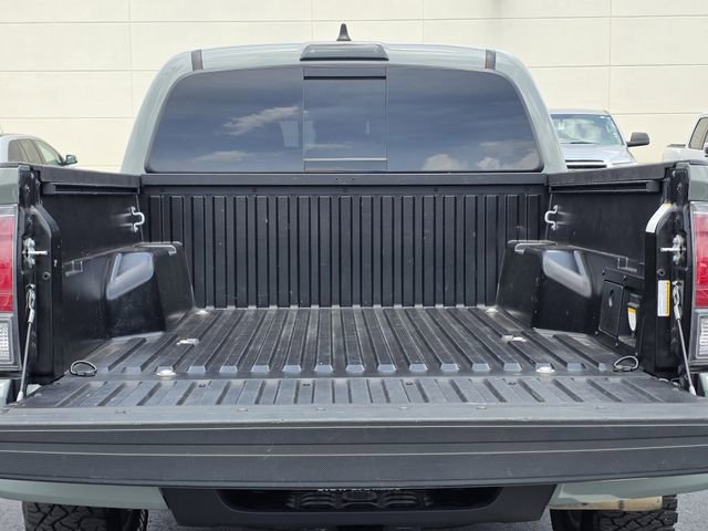 Used 2023 Toyota Tacoma TRD Off-Road w/ TRD Premium Off Road Package AWD/4WD image 29