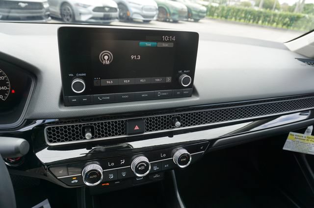 Used 2024 Honda Civic EX image 6
