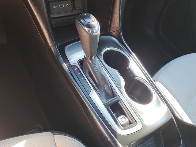 Used 2020 Chevrolet Equinox LS image 34