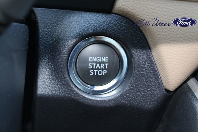 Used 2025 Toyota RAV4 Limited FWD image 25