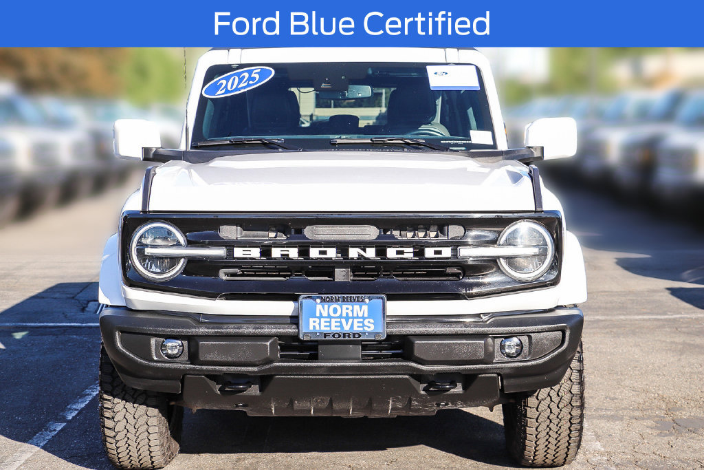 Certified 2025 Ford Bronco Outer Banks AWD/4WD image 2