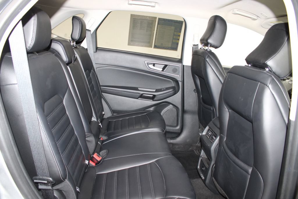 Certified 2024 Ford Edge SEL AWD/4WD image 30