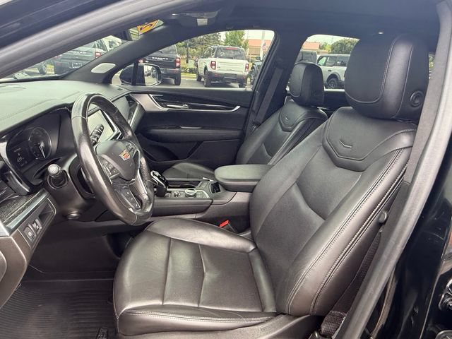 Used 2021 Cadillac XT5 Premium Luxury w/ LPO, Floor Liner Package AWD/4WD image 7
